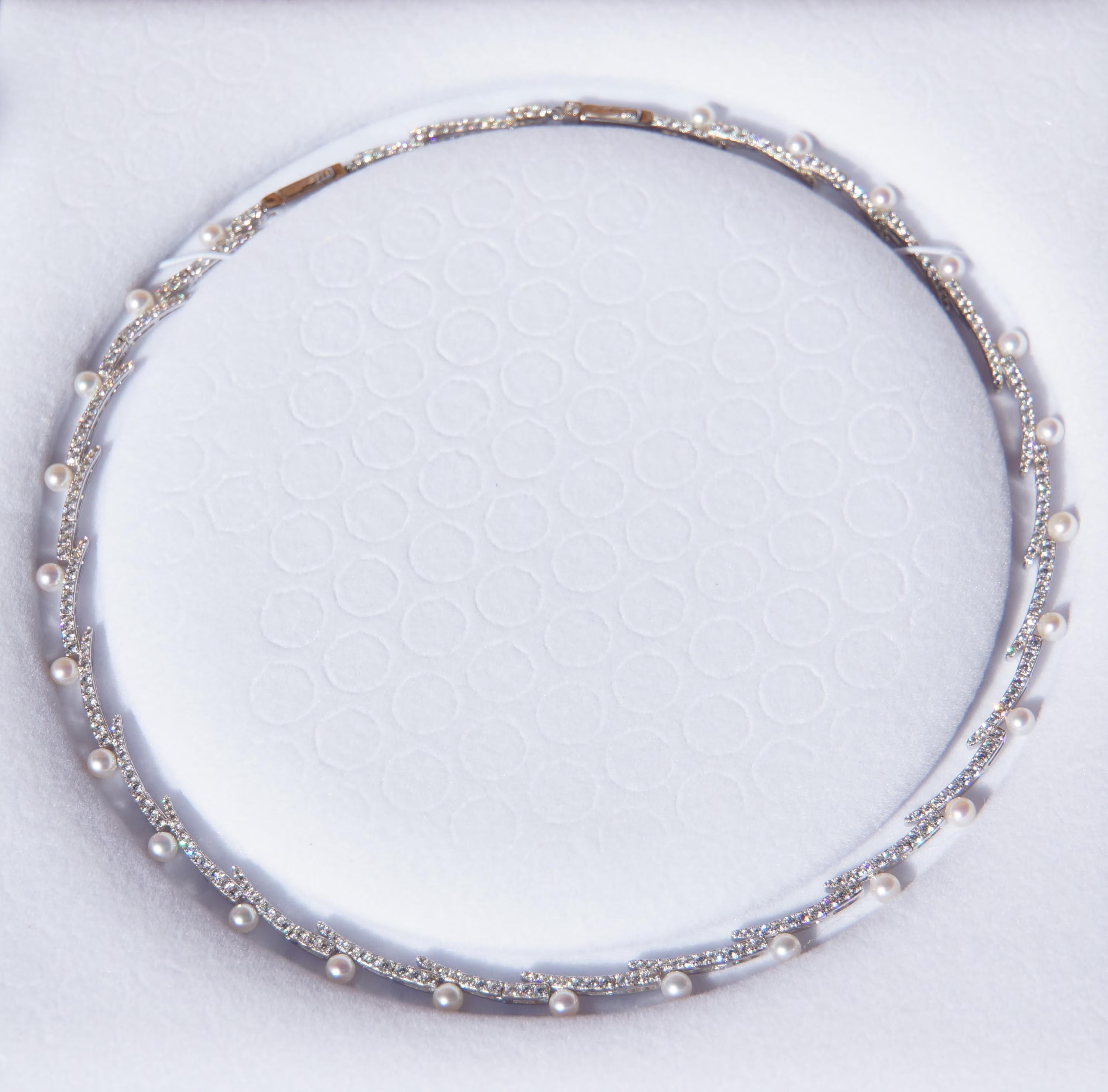 Tide Muse- Pearl and Diamond Necklace